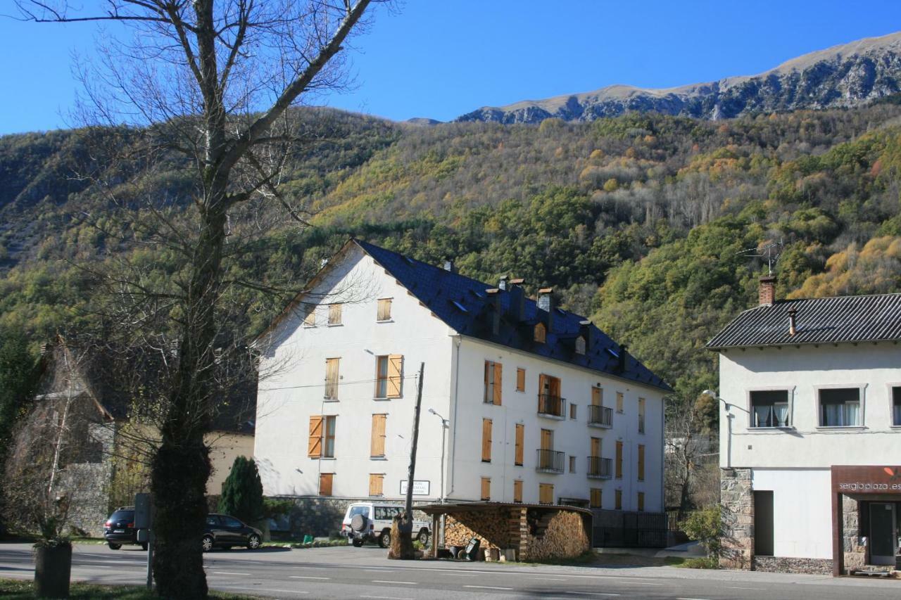 Apartament Esera Dos Catedrales Villanova Zewnętrze zdjęcie